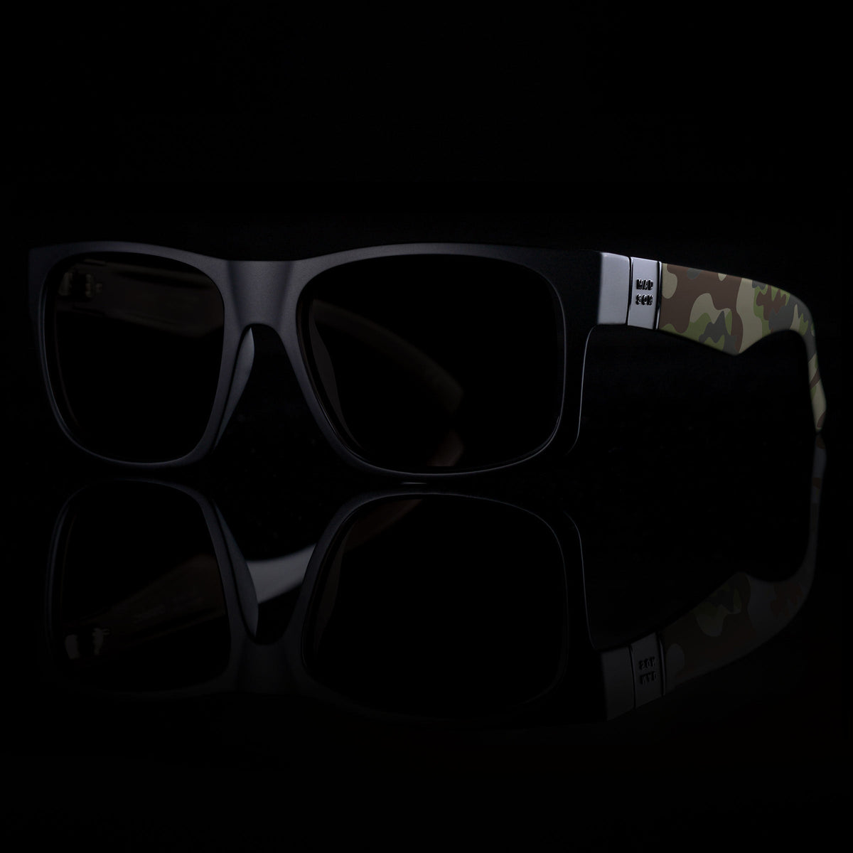 Camino - Memorial Camo / Grey Polarized