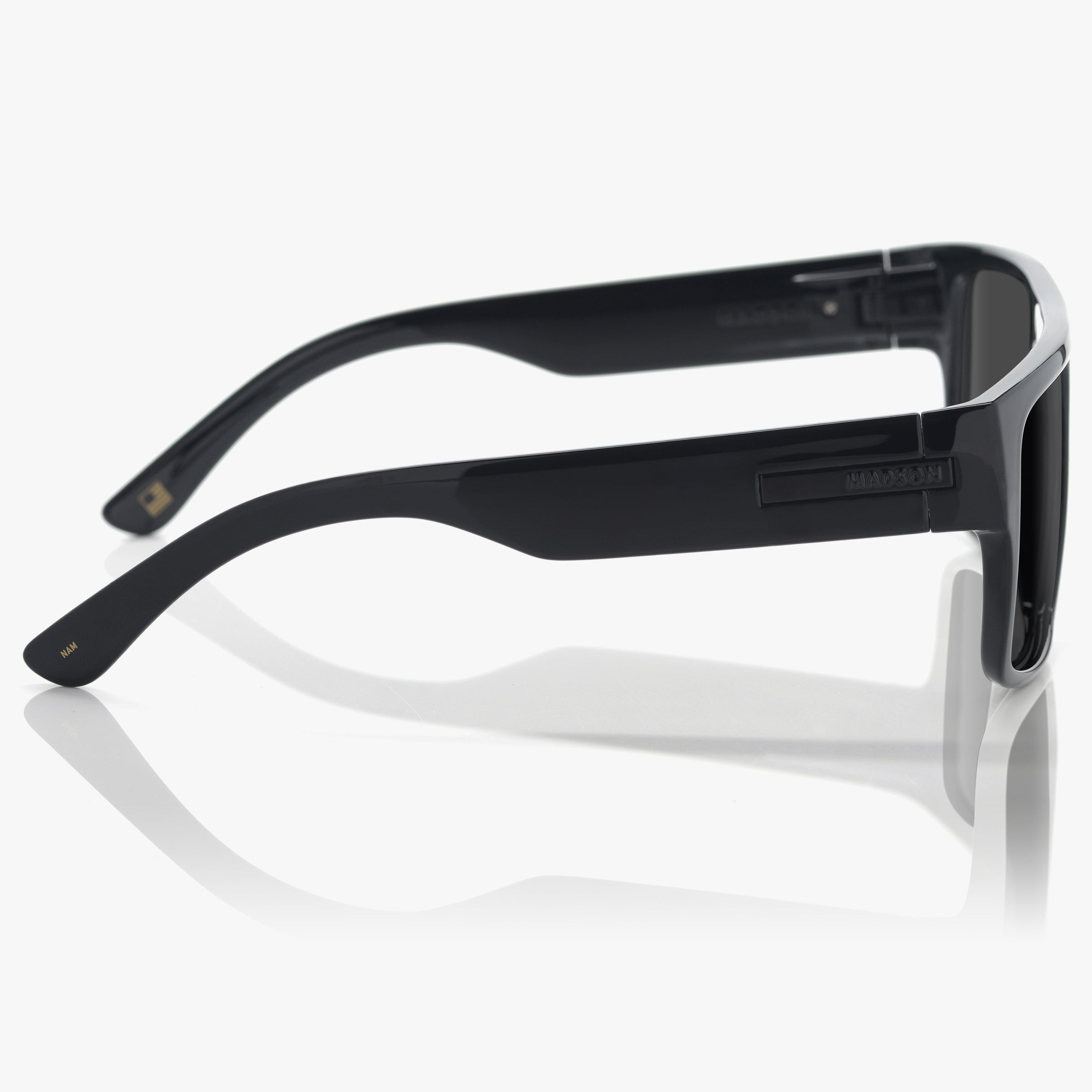 Classico Flattop - Gloss Black on Black / Grey Polarized
